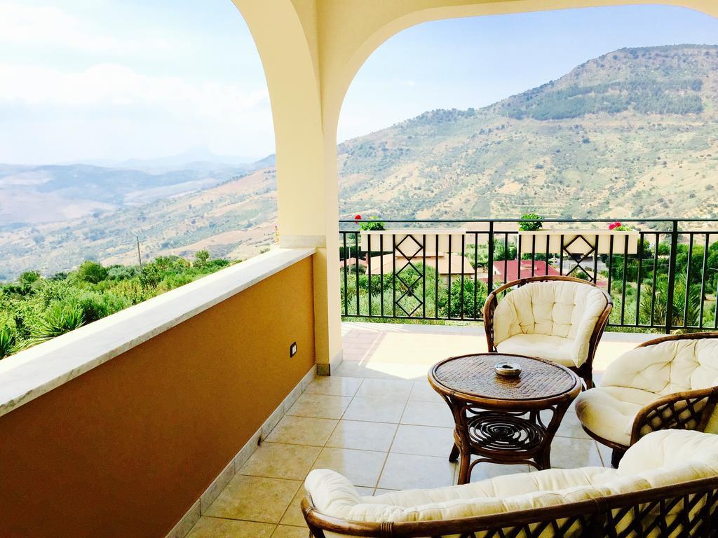 Villa Della Mimosa Alia Zewnętrze zdjęcie